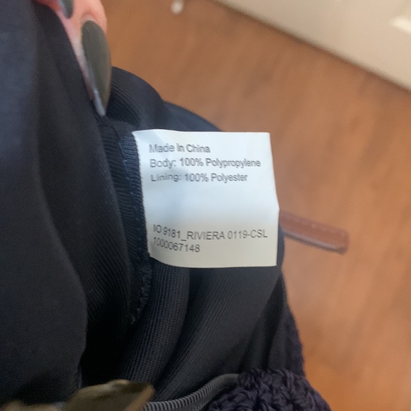 The SAK Riviera Navy Blue/White Crochet Shoulder Bag Purse NWOT - Picture 9 of 11